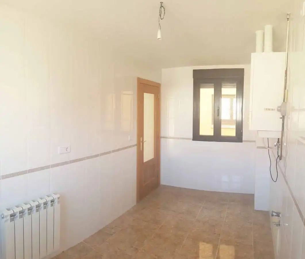 Dúplex amb terrassa en venda a Avenida Juan Carlos I 14, imagen 7