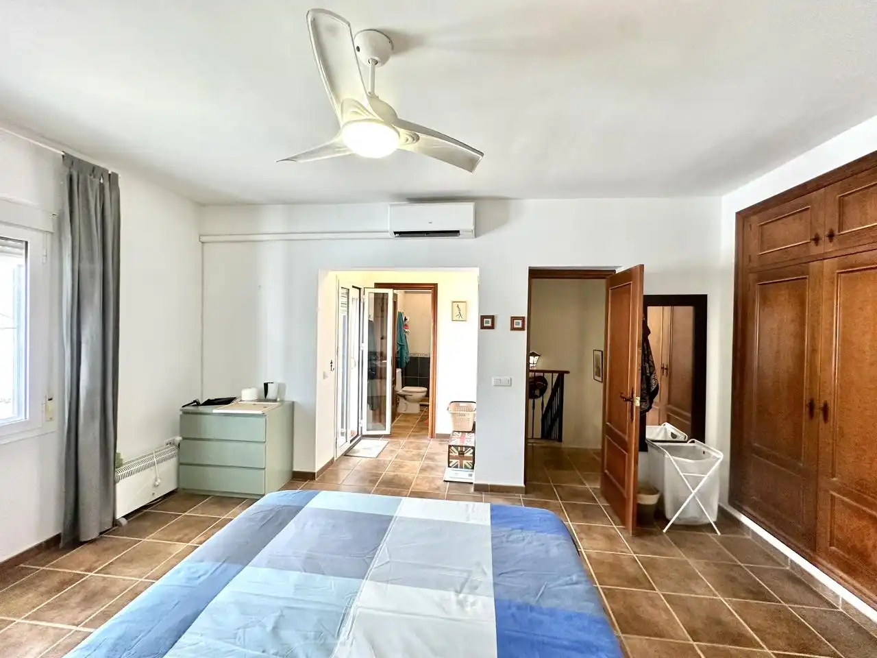 Habitación de Casa adosada en venta en Humilladero con Aire acondicionado, Terraza y Trastero