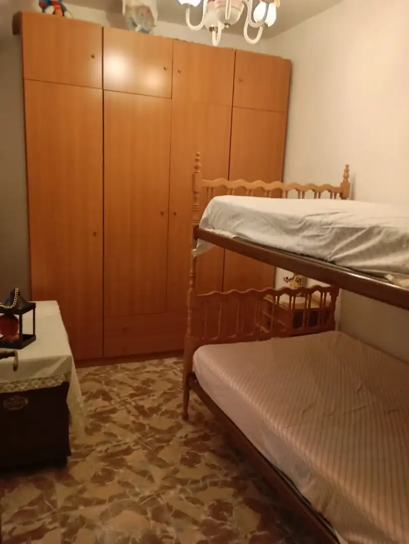 Schlafzimmer von Wohnung zum Verkauf in Linares
