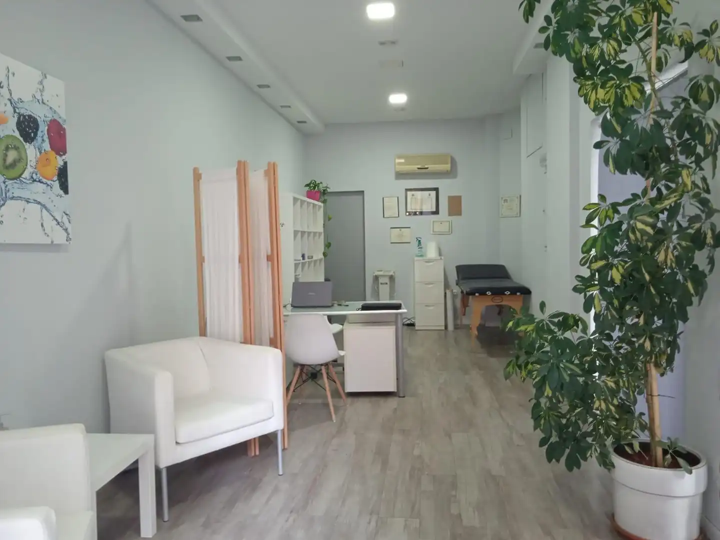 Business premises for sale in Casco Antiguo, imagen 2