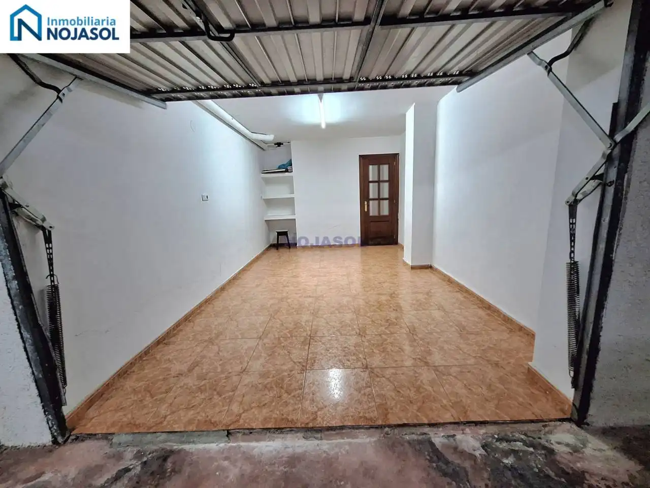 Wohnung zur Miete in Noja mit Heizung, Privatgarten und Terrasse