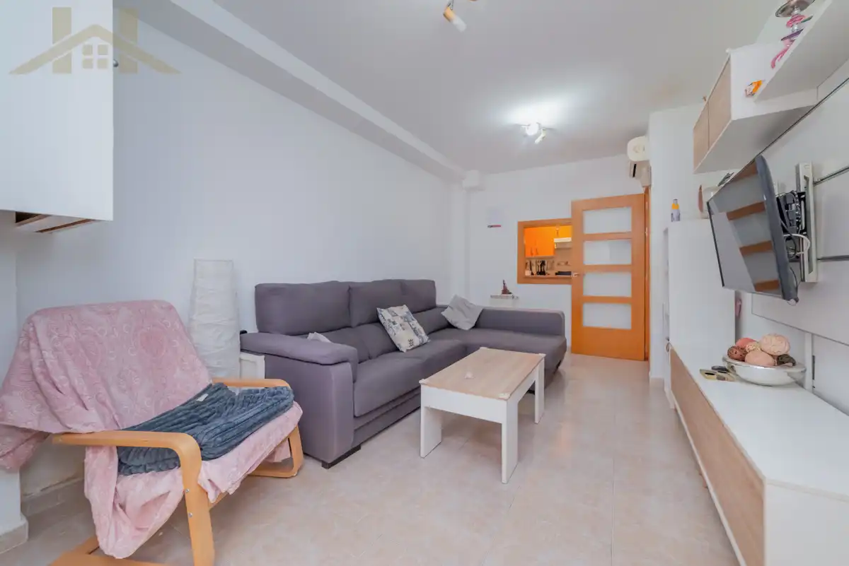 Wohnzimmer von Erdgeschoss zum Verkauf in Ciempozuelos mit Klimaanlage, Heizung und Terrasse