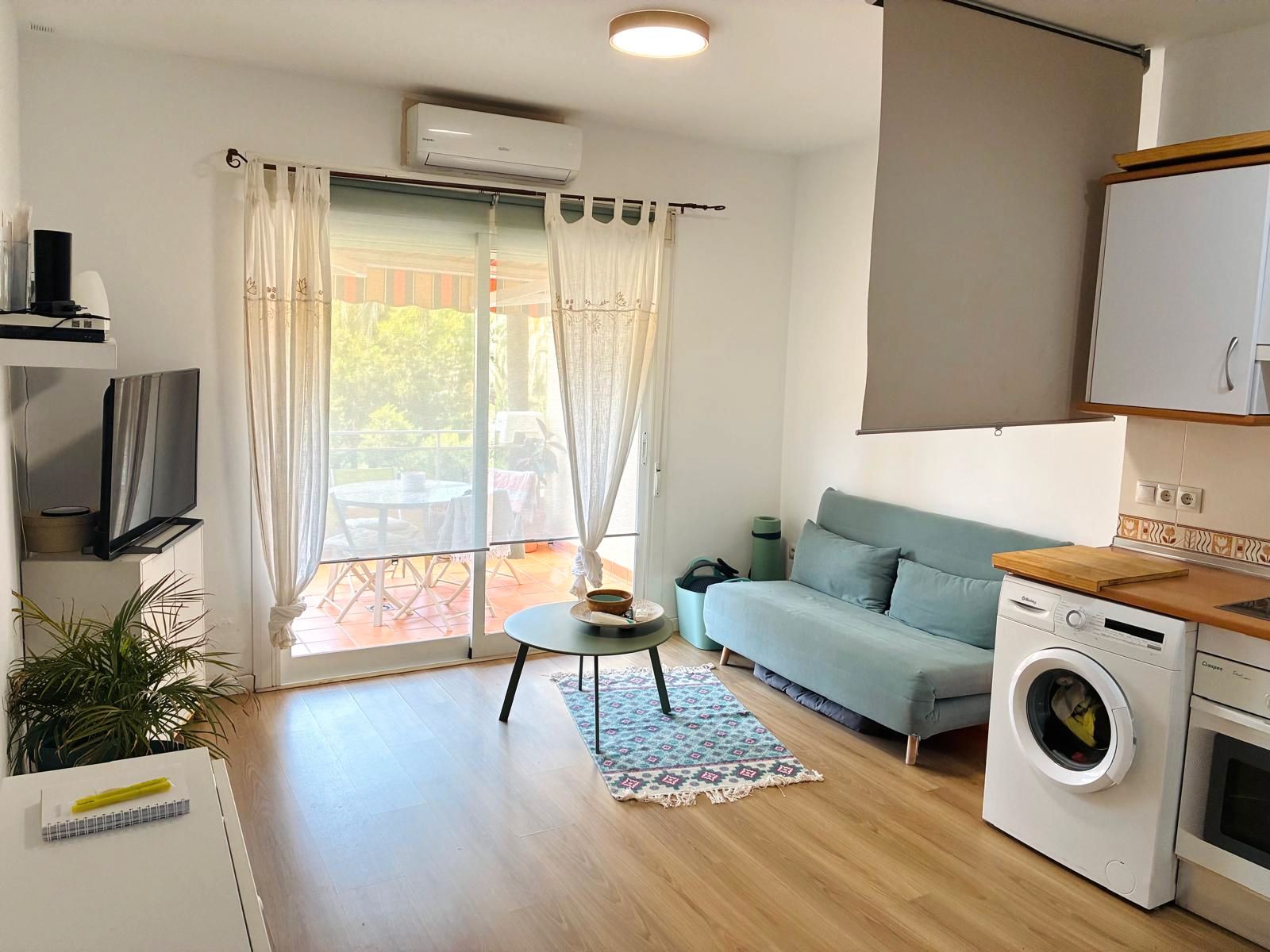 Living room of Study for sale in Benalmádena  with Terrace, Furnished and Washing machine