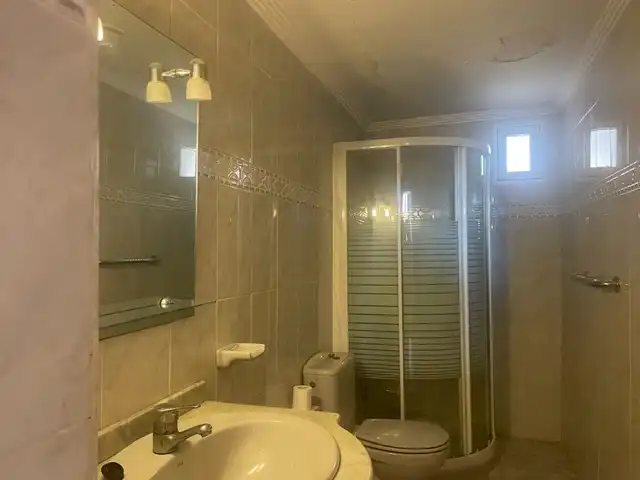 Baño de Piso en venta en La Pardilla - San Antonio