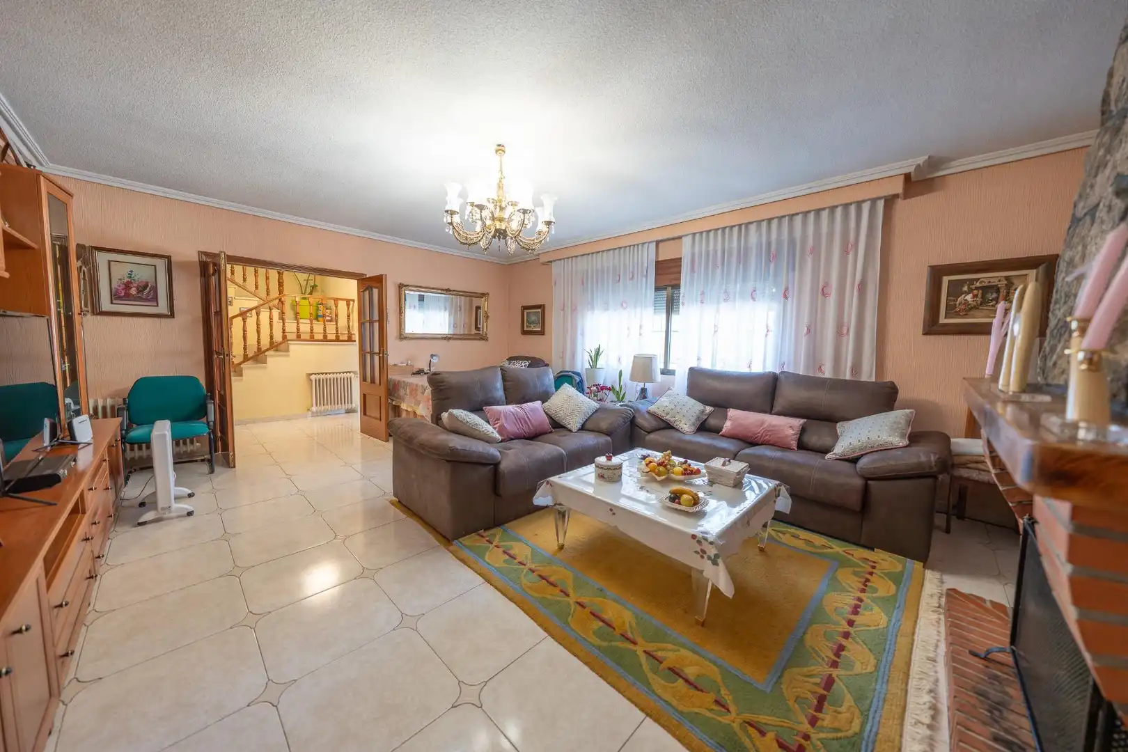 Sala d'estar de Finca rústica en venda en Carranque amb Aire condicionat, Calefacció i Jardí privat