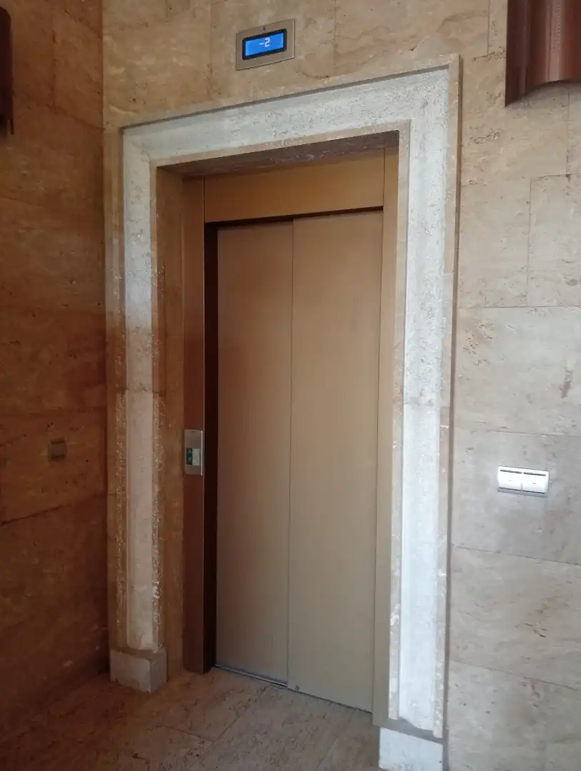 Appartamento con ascensore in vendita a Avenida de Camilo José Cela 9, imagen 7