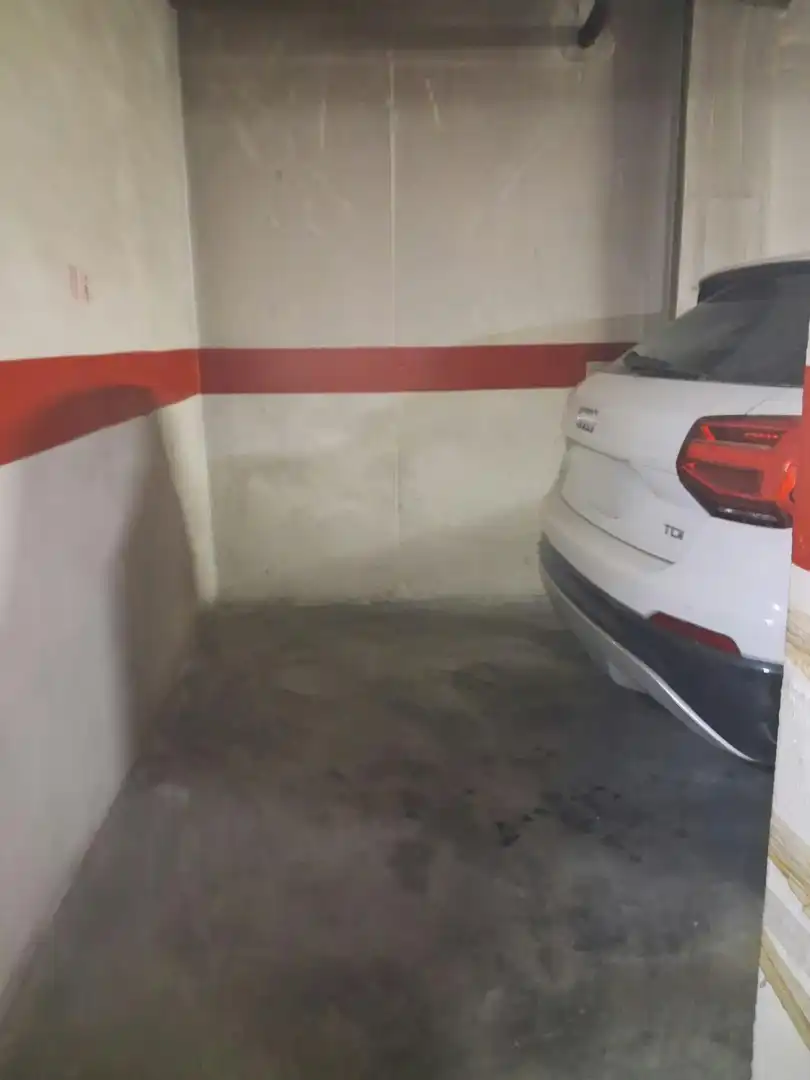 Flat with lift to rent in Paseo Escultor Juan González Moreno, imagen 11