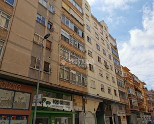 Pis en venda a Santo Domingo y San Martín ,  Huesca Capital