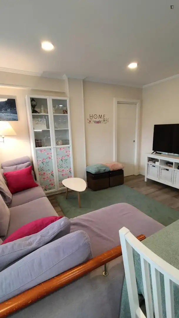 Sala d'estar de Apartament per a compartir en Getxo  amb Calefacció, Moblat i Forn