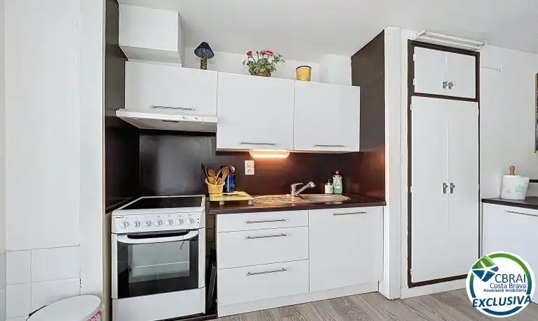 Apartment with lift for sale in Carrer de Pedro Calderón de la Barca, imagen 5
