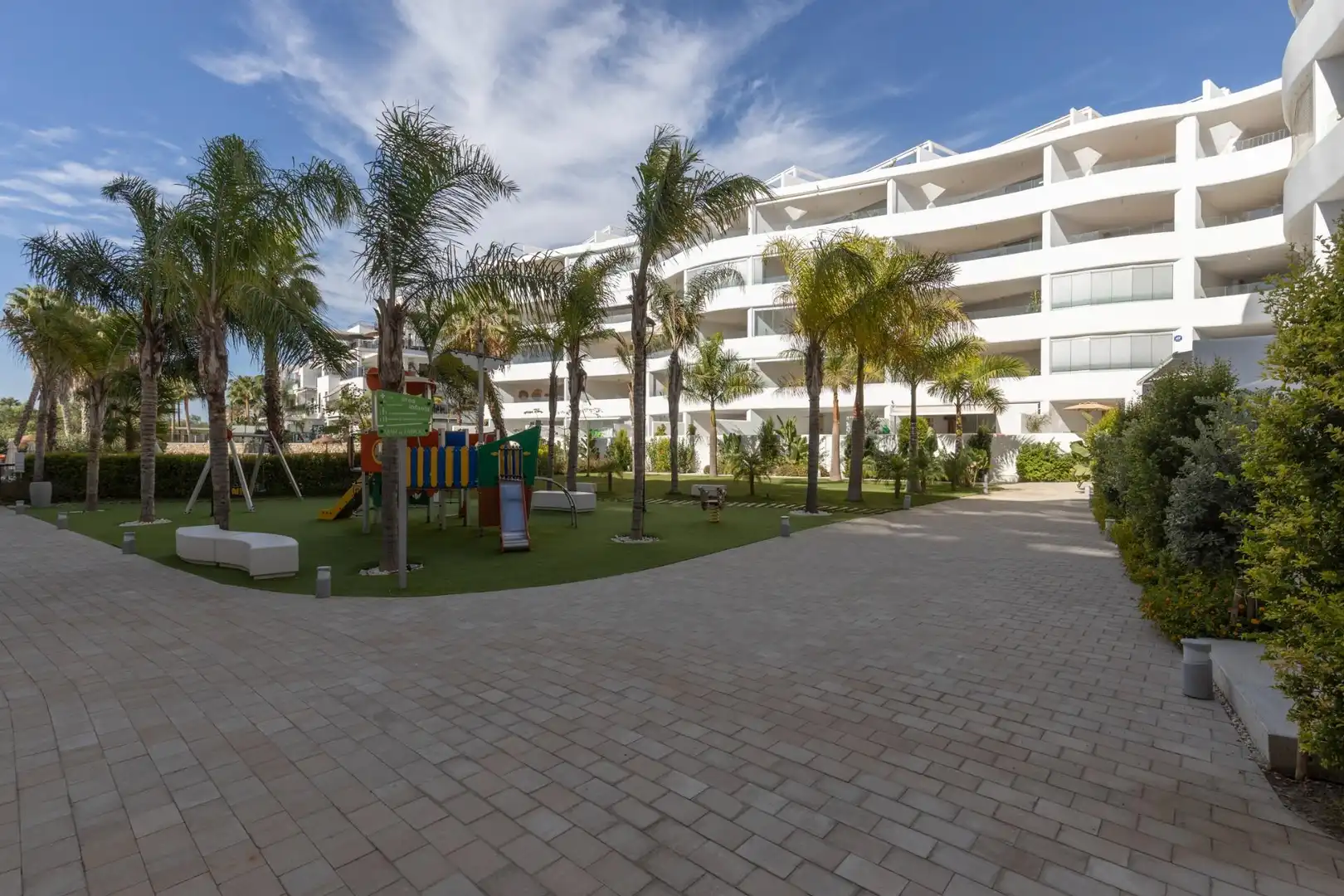 Flat for sale in Playa de Granada