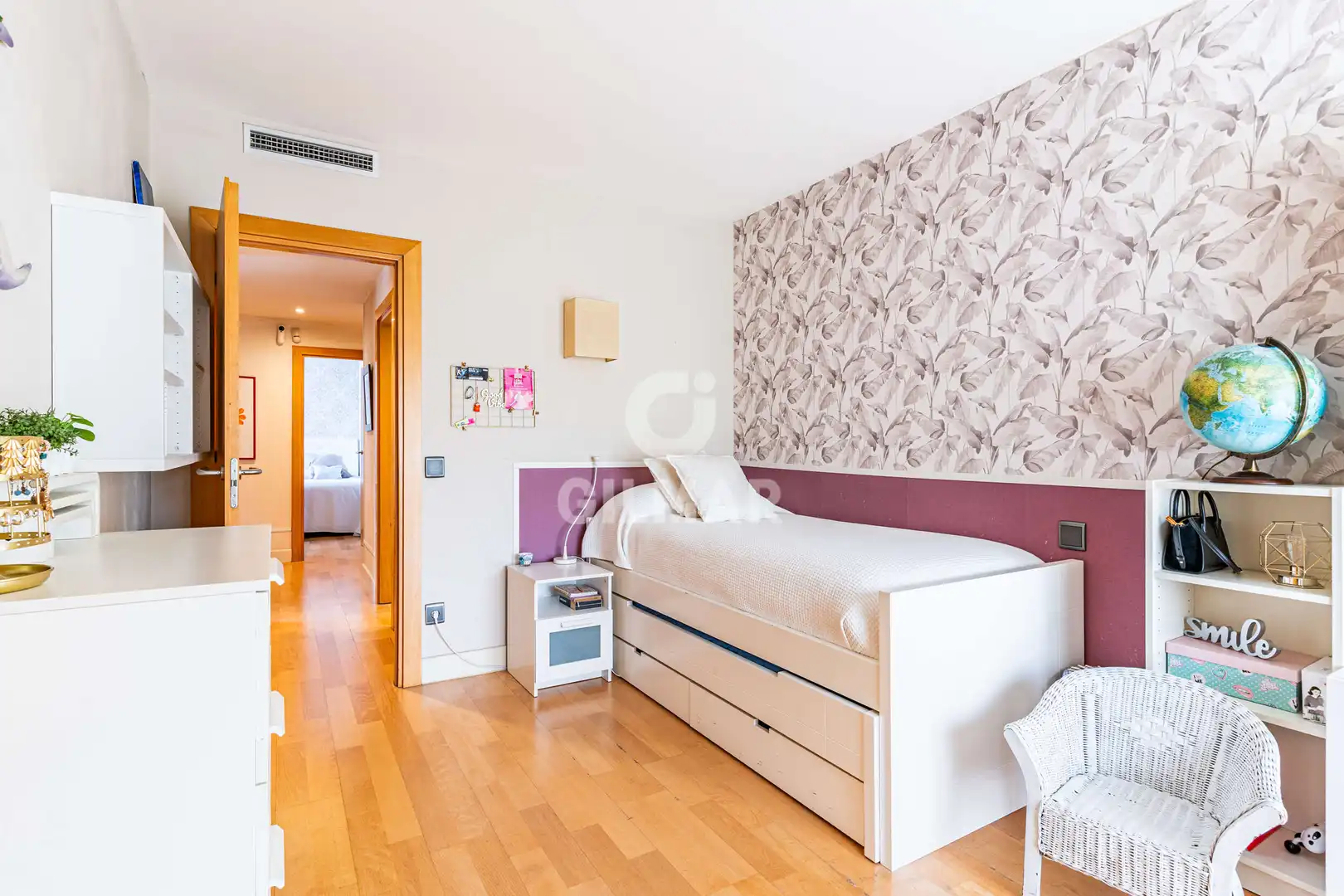 Schlafzimmer von Maisonette zum Verkauf in Madrid mit Heizung, Privatgarten und Abstellraum