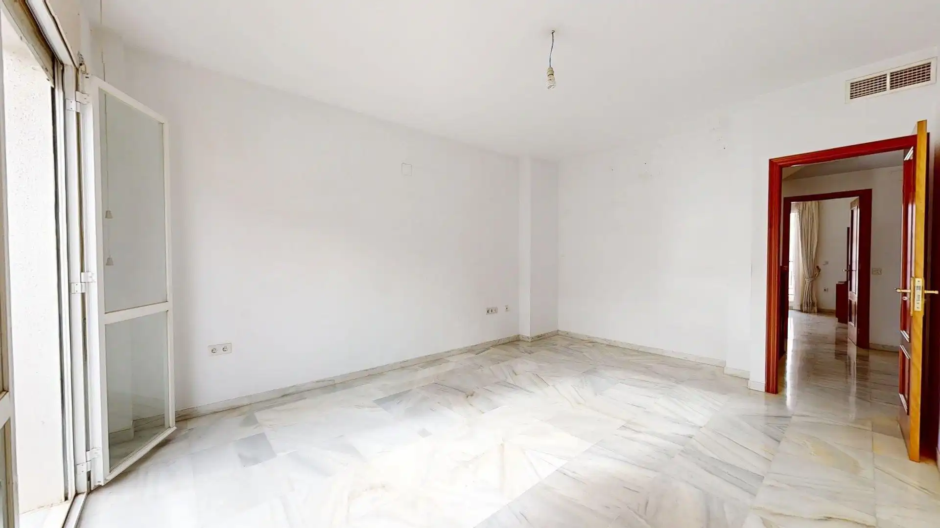 Dormitori de Casa adosada en venda en Córdoba amb Aire condicionat, Calefacció i Terrassa