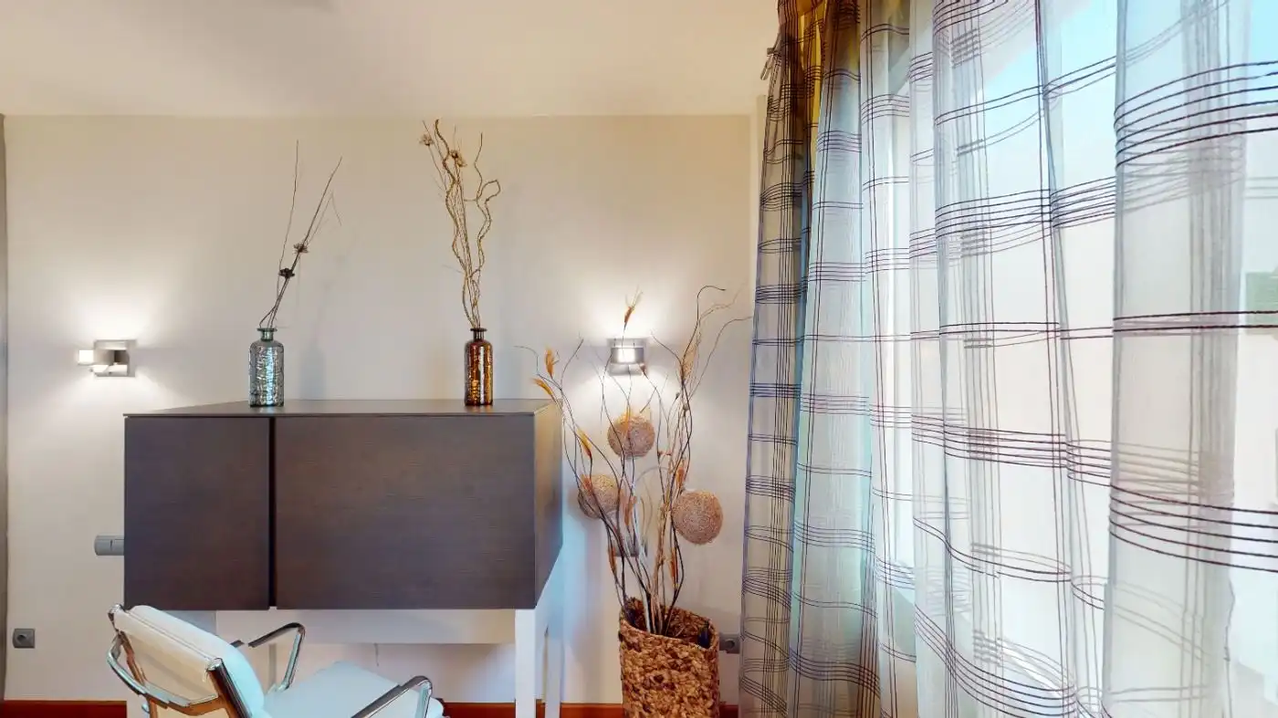 Piso con terraza en venta en Calle Baró de Pinopar 14, imagen 22