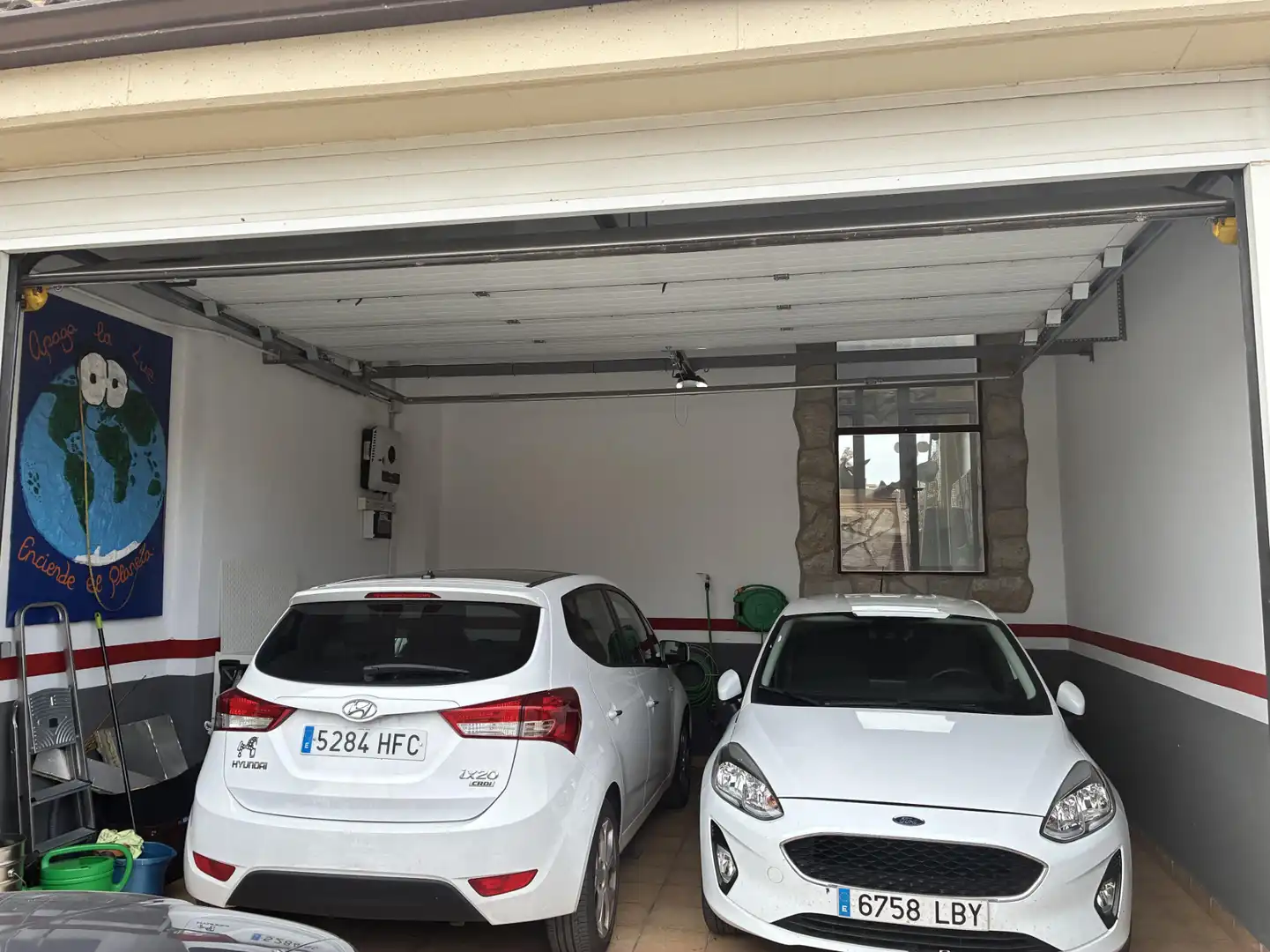 Parkplatz von Einfamilien-Reihenhaus zum Verkauf in Soria Capital  mit Heizung, Privatgarten und Terrasse