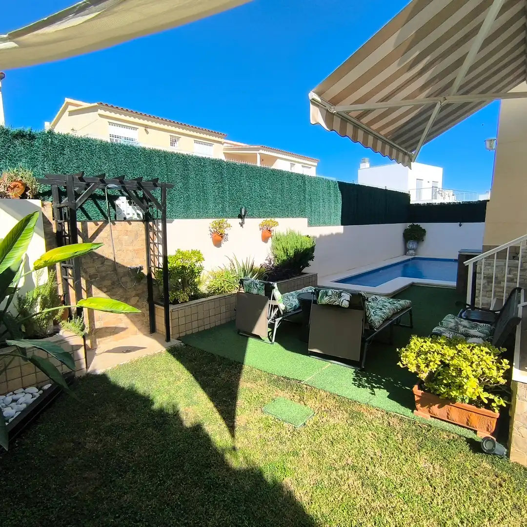Villa avec piscine à vendre à Vía Po Polígono 7, imagen 9