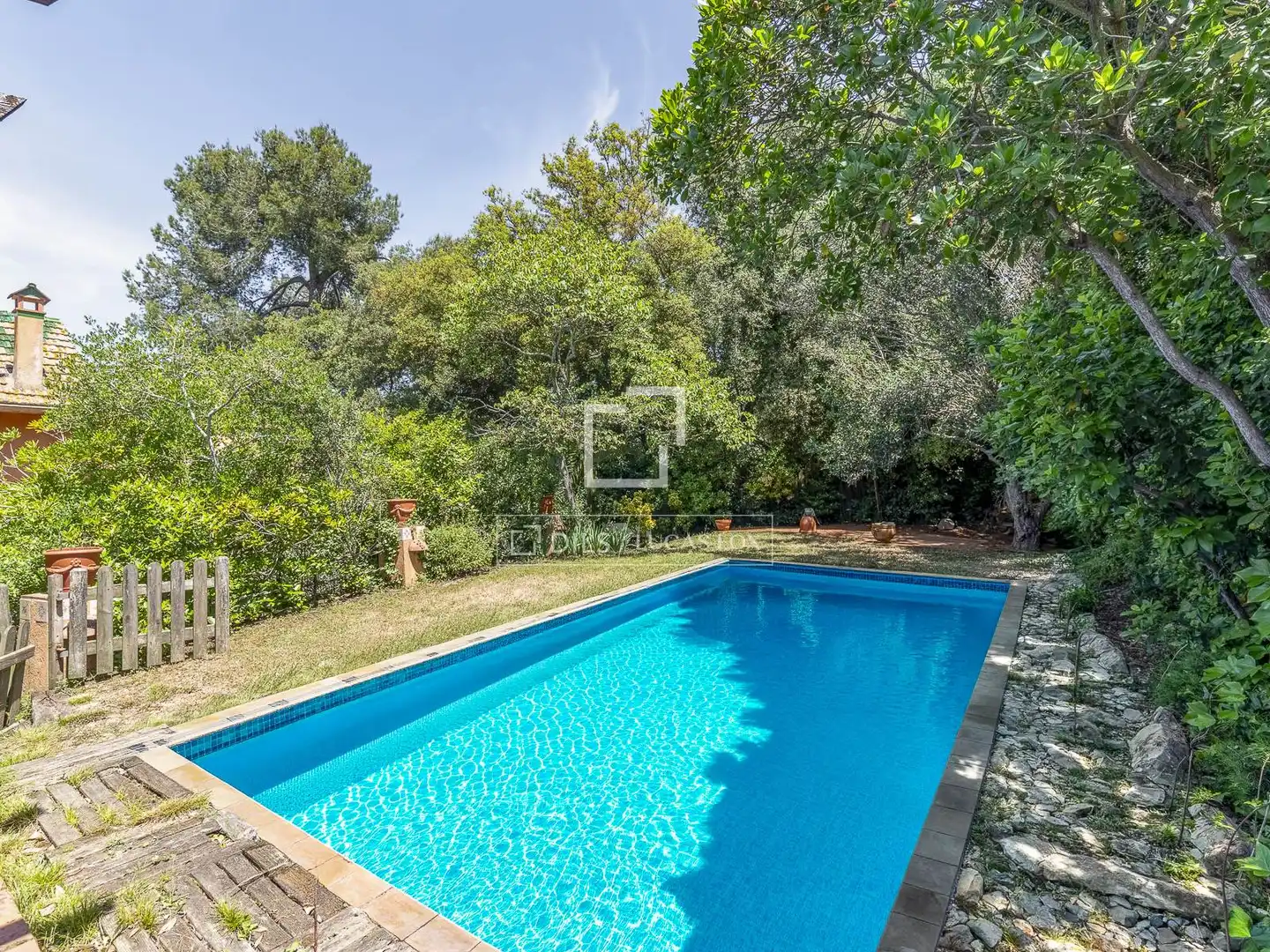 Xalet amb piscina en venda a Sarrià - Sant Gervasi