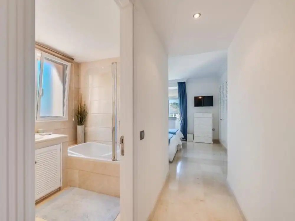 Penthouse mit Pool zur Miete in Nueva Andalucía, imagen 23