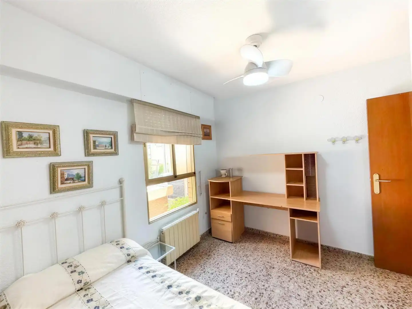 Habitación de Piso de alquiler en Alicante / Alacant con Terraza, Amueblado y Balcón