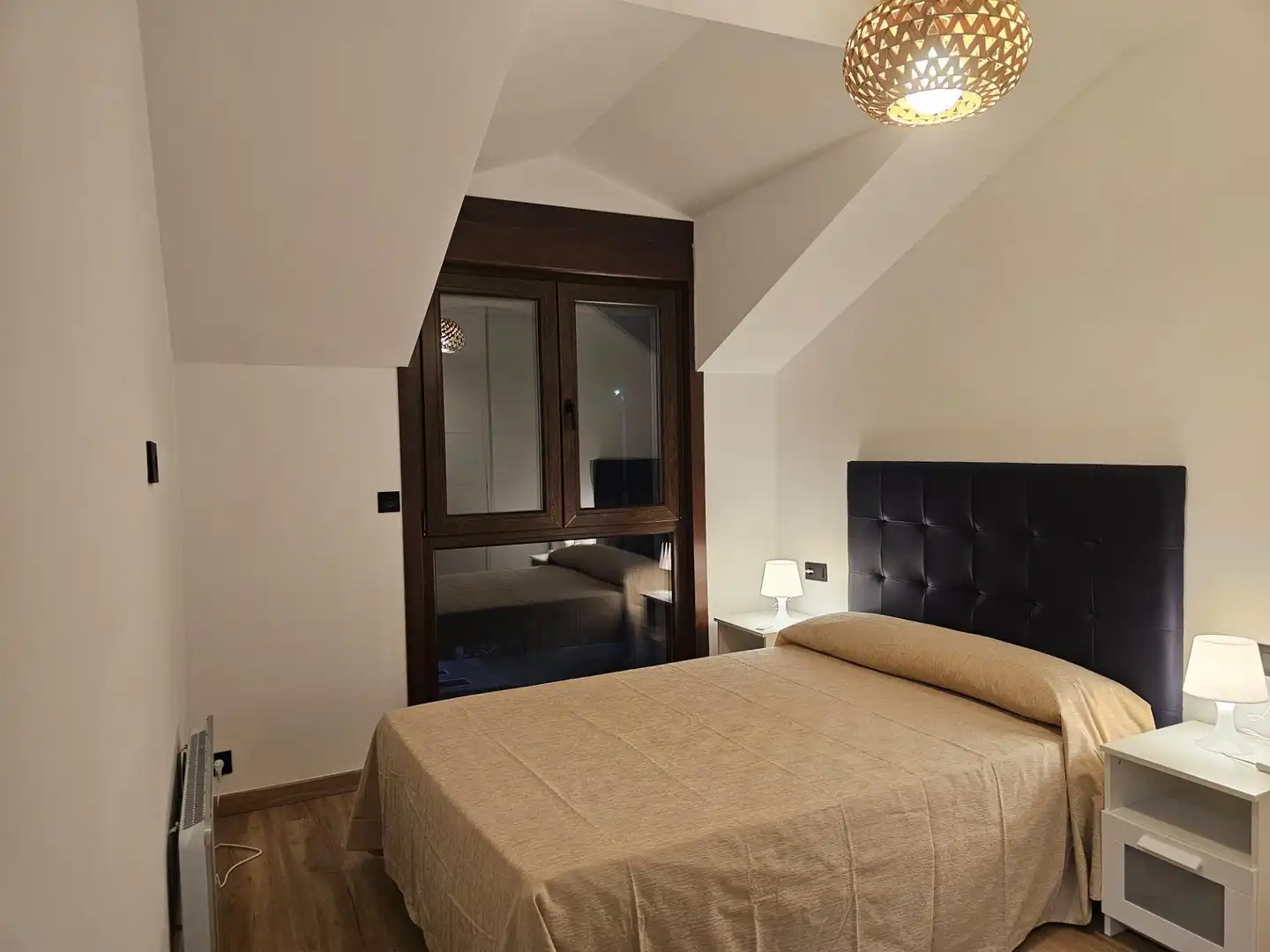 Dormitori de Casa o xalet en venda en Miño amb Jardí privat, Terrassa i Traster