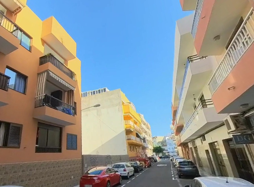 Vista exterior de Pis en venda en Arona