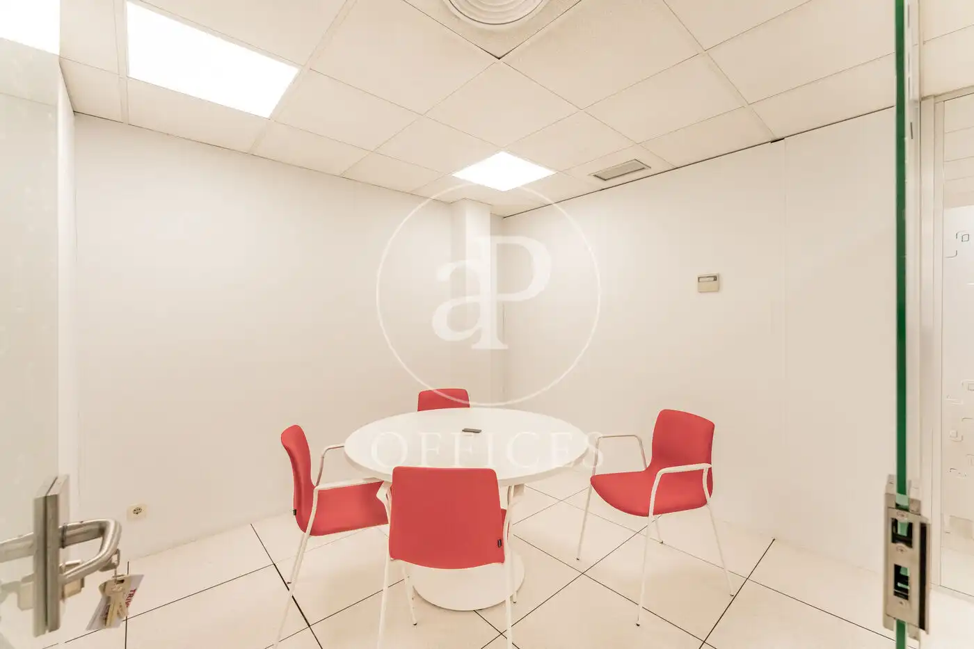 Office for rent in Madrid  with Air Conditioner and Heating
