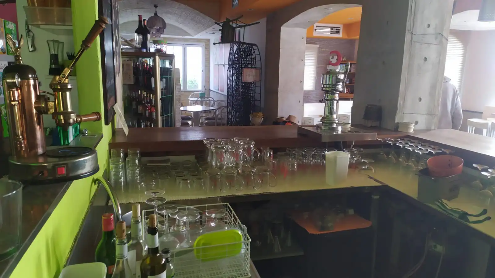 Geschaftsraum zur Miete in Nerja mit Klimaanlage, Heizung und Terrasse