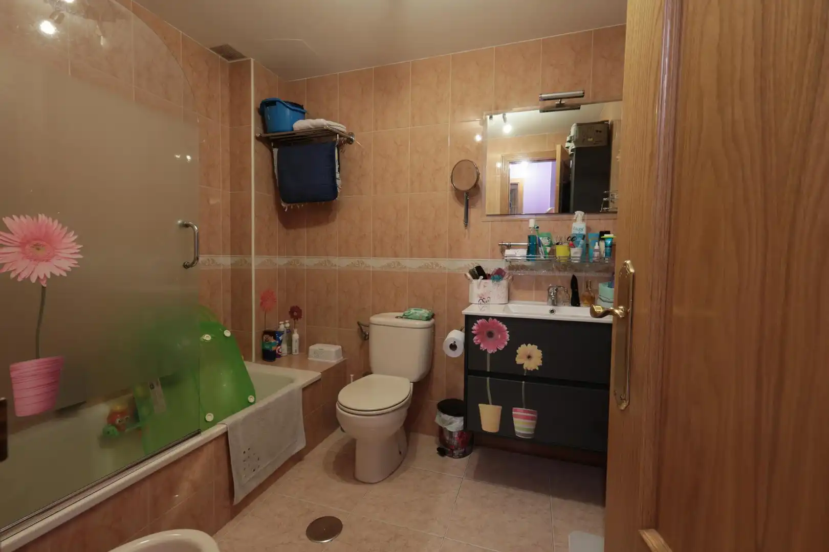 Badezimmer von Wohnung zum Verkauf in Fabero mit Heizung