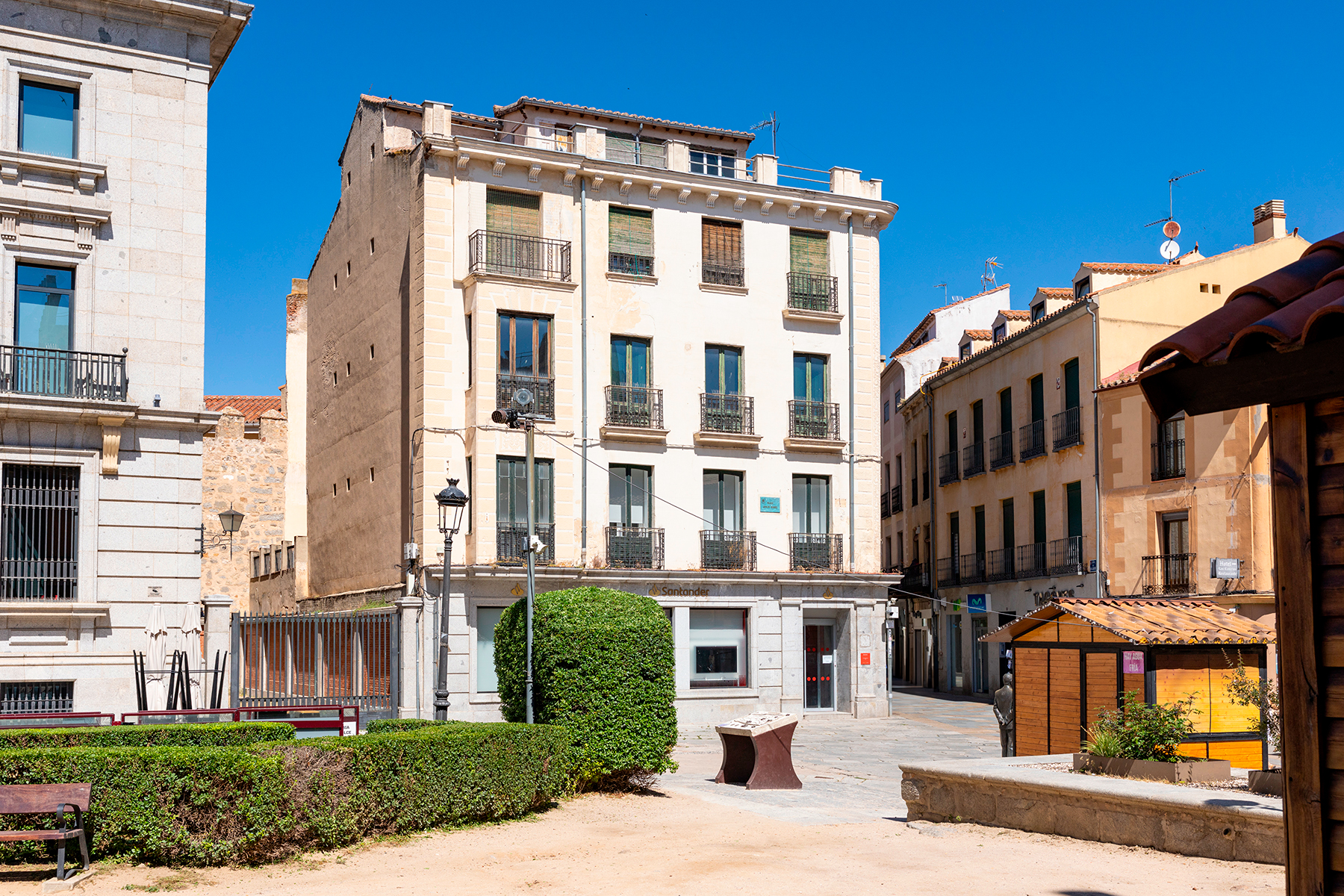 Vista exterior de Casa o xalet en venda en Ávila Capital