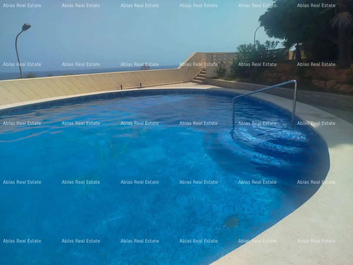 Piscina de Apartament en venda en Cullera amb Terrassa, Balcó i Piscina comunitària