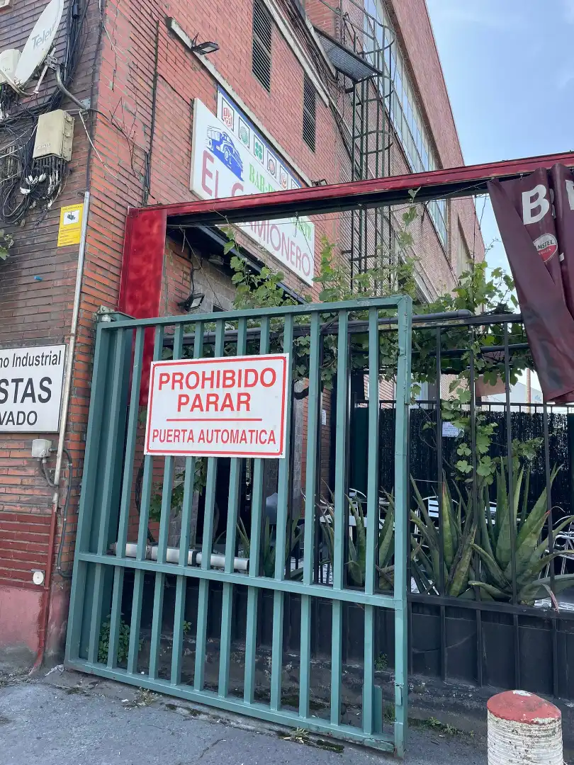 Parking de Local en venta en Valle de Trápaga-Trapagaran con Aire acondicionado, Terraza y Amueblado