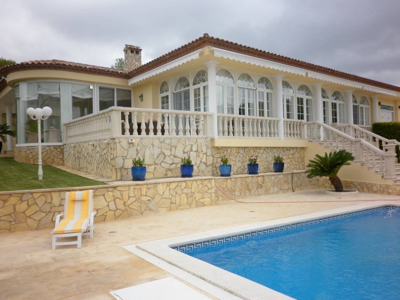 Exterior view of House or chalet for sale in Salomó  with Private garden, Terrace and Swimming Pool
