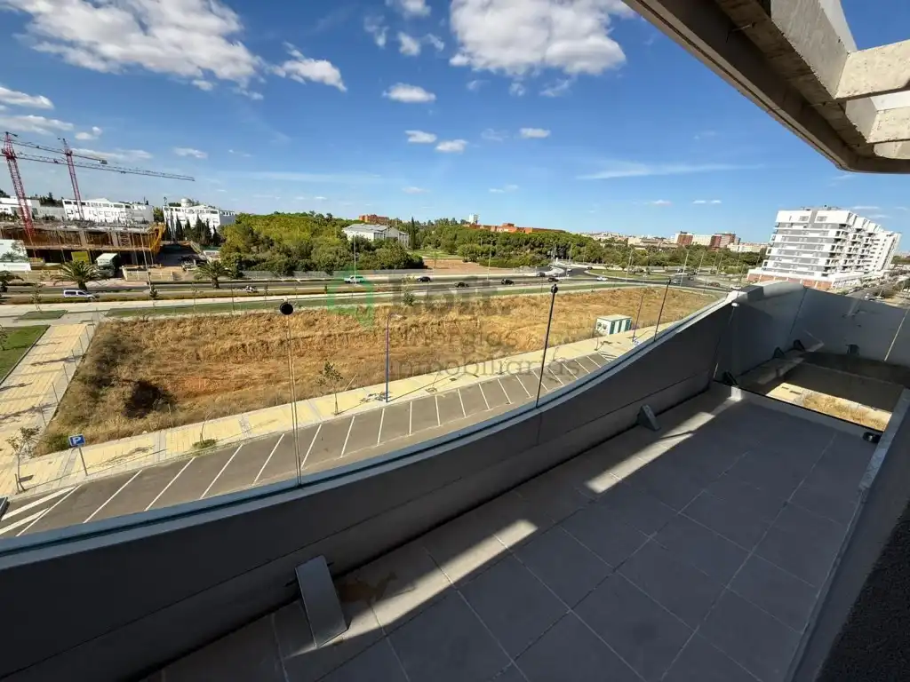 Apartament amb piscina de lloguer a Avenida Elvas, imagen 5