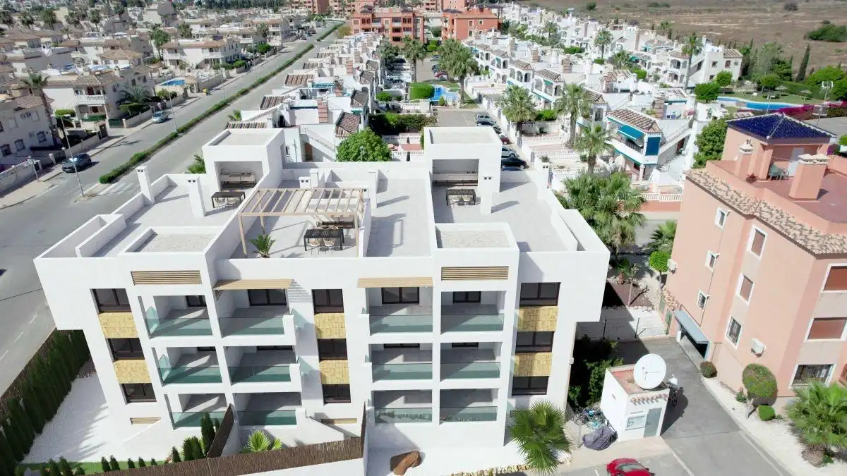 Apartamento con piscina en venta en Orihuela Costa, imagen 24