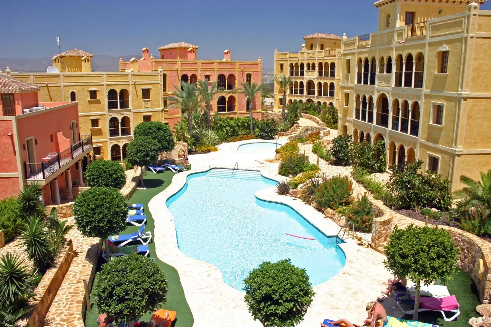 Exterior view of Flat for sale in Cuevas del Almanzora  with Swimming Pool