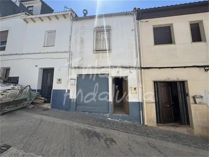 Adossat en venda a Alcalá la Real