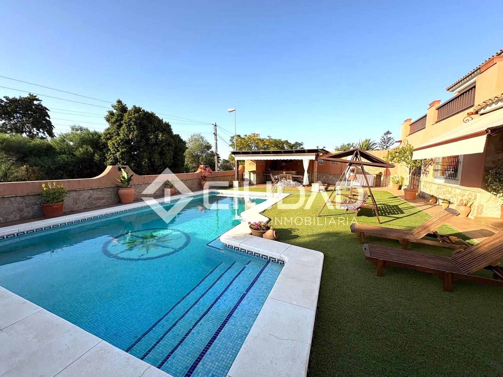 Jardín de Casa o chalet en venta en Sanlúcar de Barrameda con Aire acondicionado, Jardín privado y Terraza