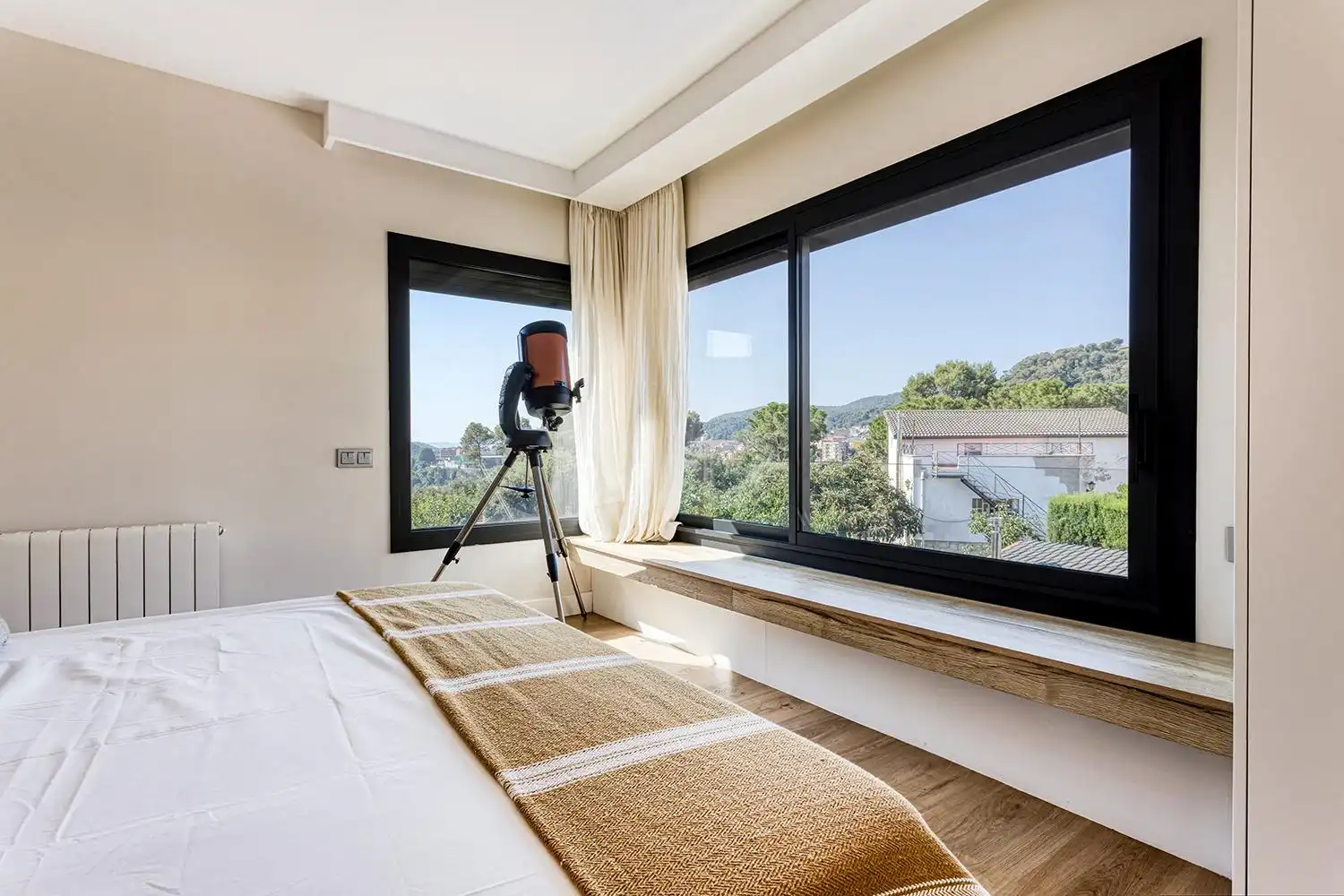 Dormitori de Casa o xalet en venda en La Torre de Claramunt amb Jardí privat, Terrassa i Traster
