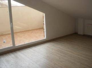 Piso en Venta en Maria Amalia De Sajonia, 44 en La Carolina