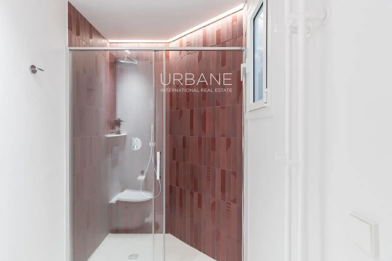 Piso con ascensor en venta en DE VILADOMAT, imagen 38