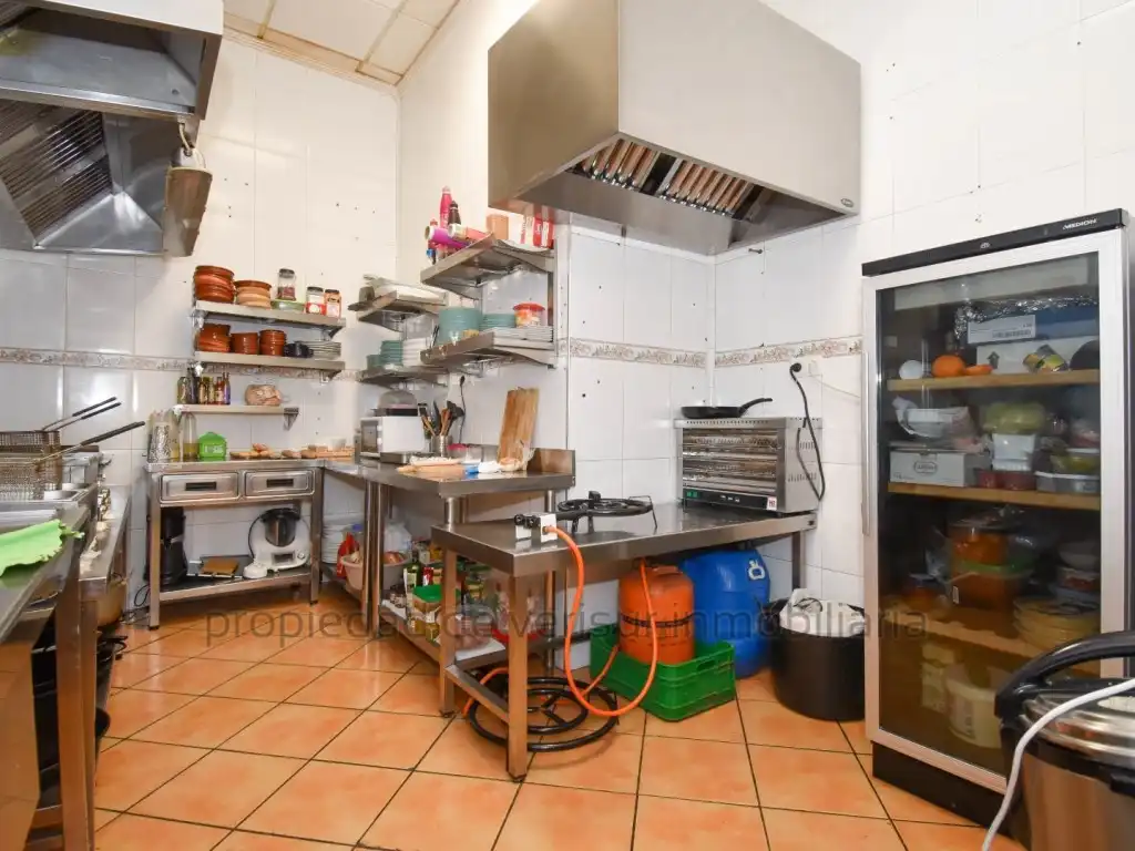 Local comercial de lloguer a Casco Antiguo, imagen 6