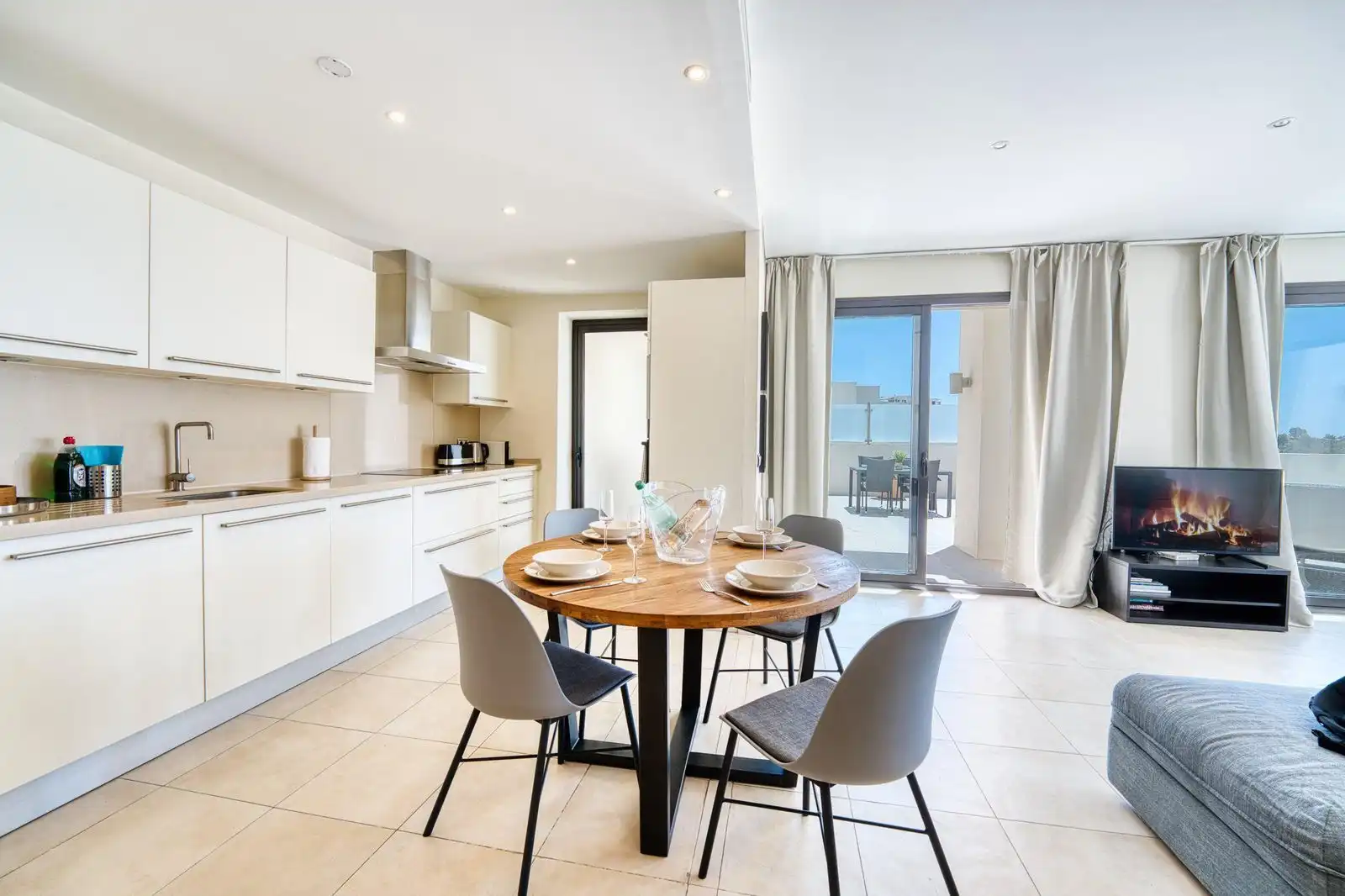 Apartament amb piscina en venda a Urbanizacion los Altos de los Monteros 11, imagen 4