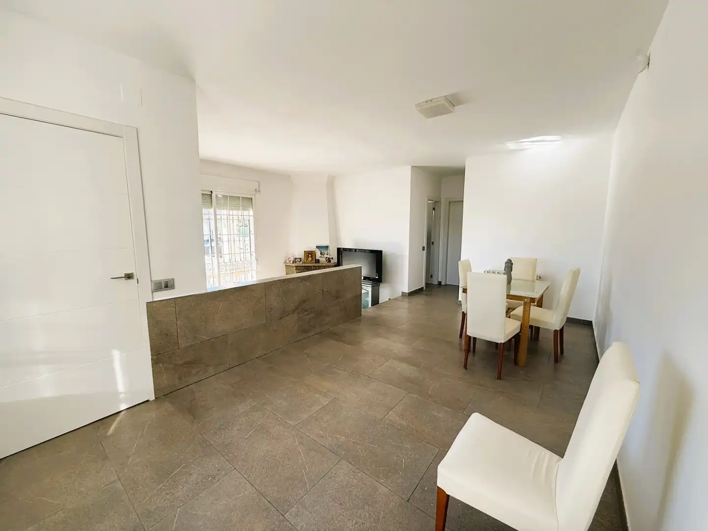 Comedor de Casa o chalet en venta en Lliçà d'Amunt con Aire acondicionado, Calefacción y Jardín privado