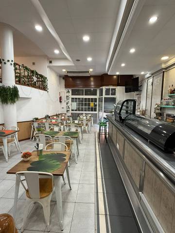 Local comercial en Venta en Passeig Maragall