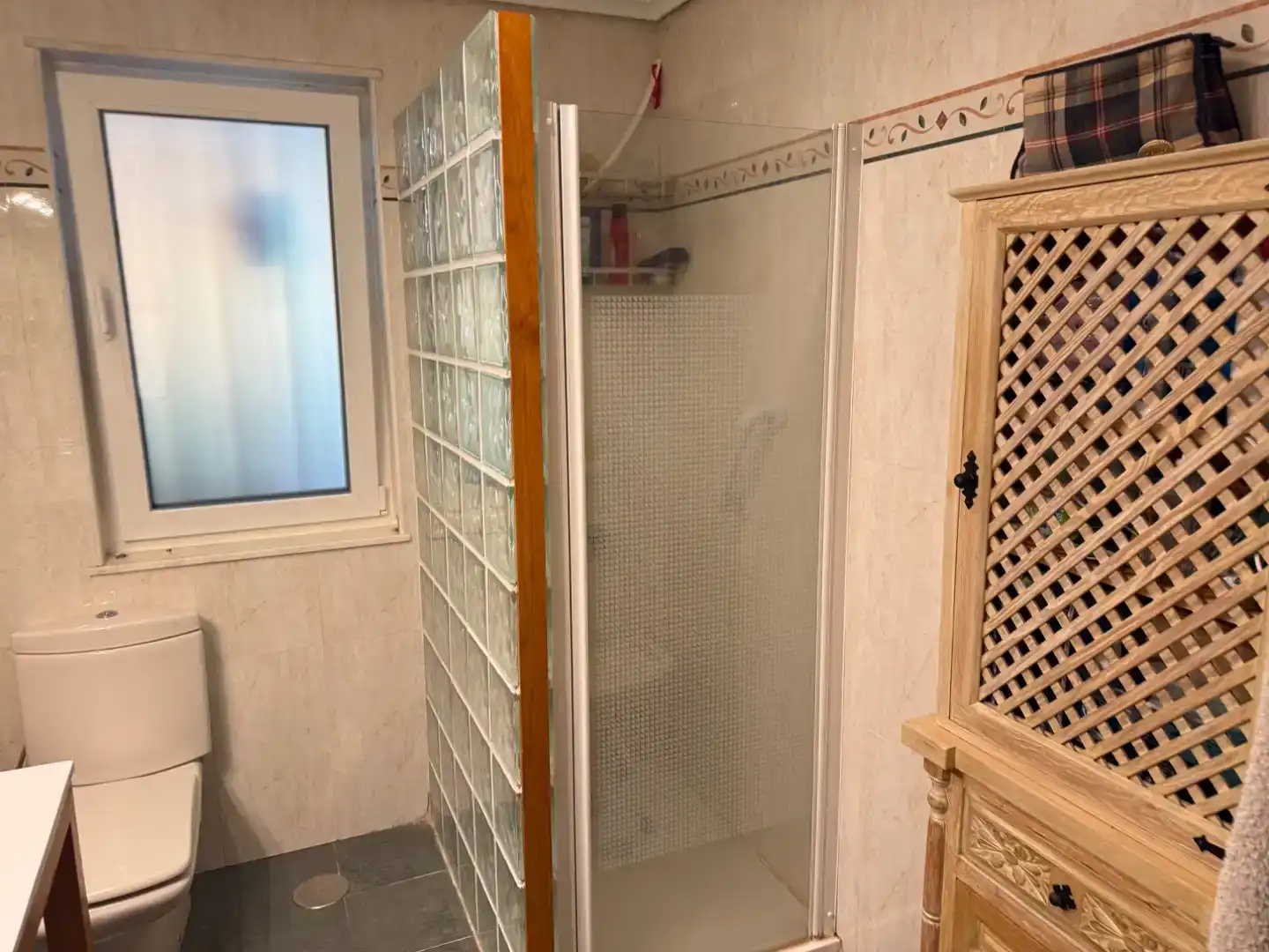 Baño de Piso en venta en Las Rozas de Madrid con Aire acondicionado, Jardín privado y Parquet
