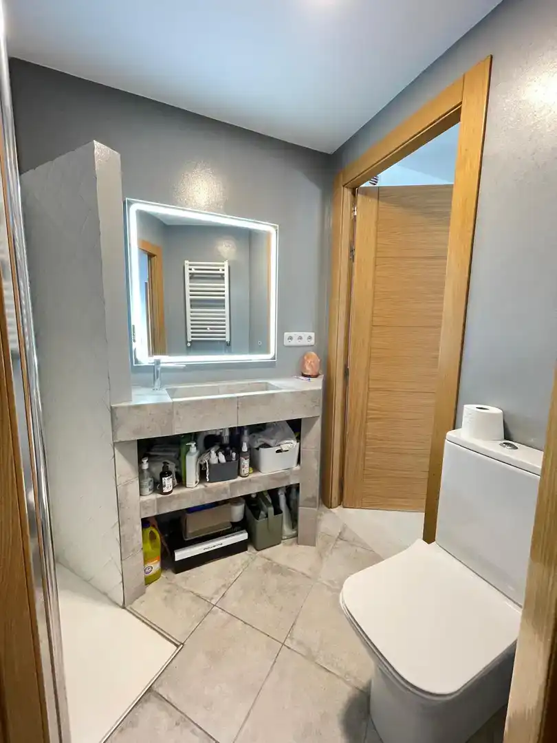 Bany de Casa o xalet en venda en Sant Cugat del Vallès amb Aire condicionat, Piscina i Balcó