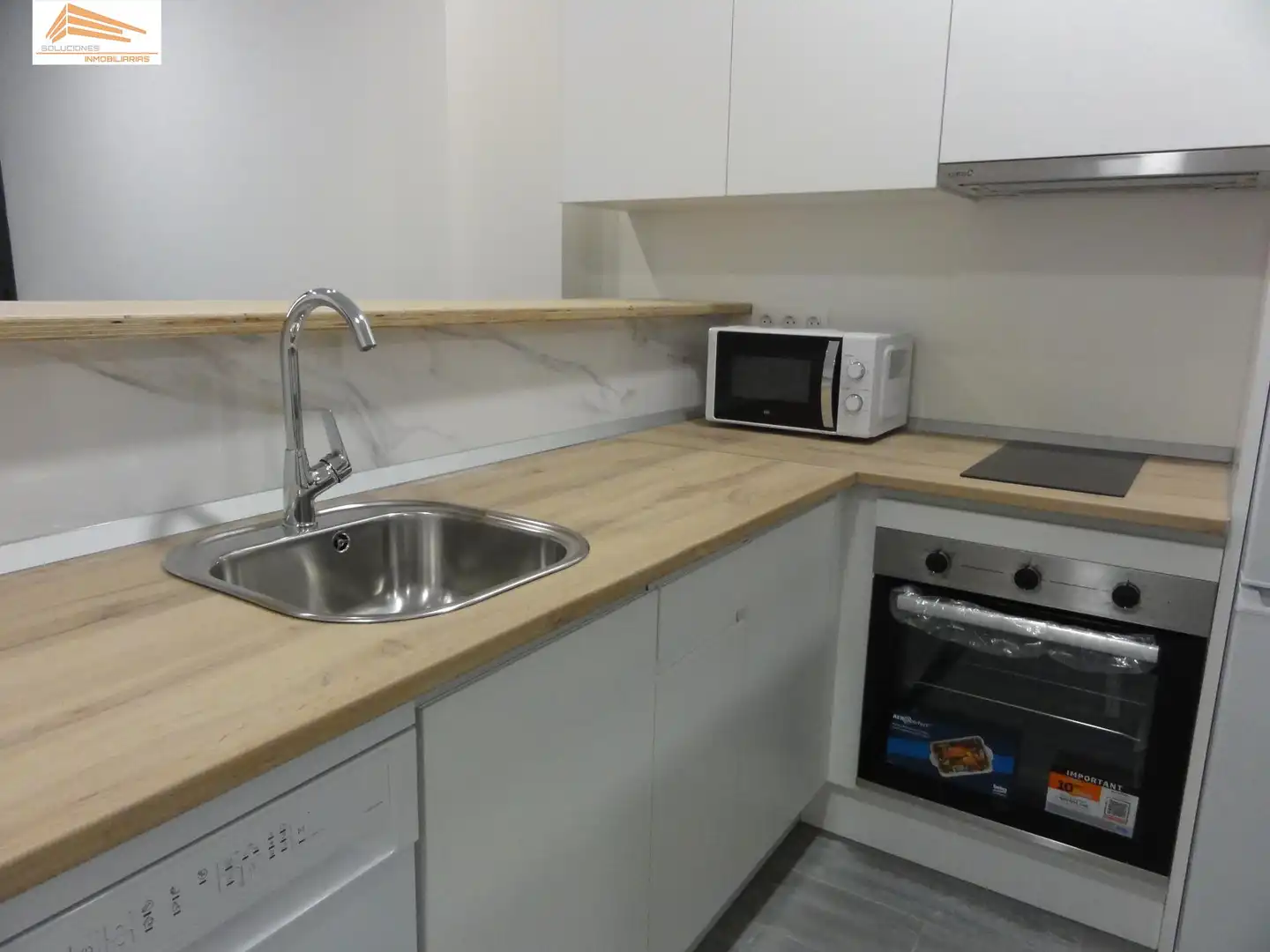 Cocina de Piso en venta en Valladolid con Aire acondicionado, Calefacción y Amueblado