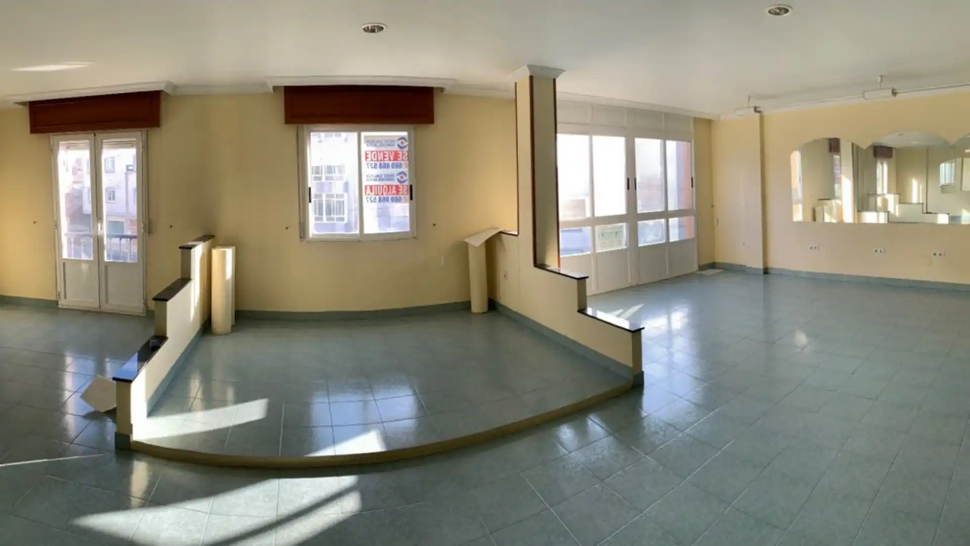 Local de alquiler en Rianxo