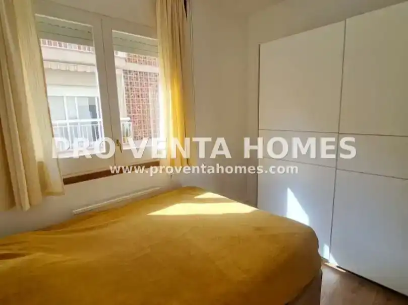 Dormitori de Apartament en venda en  Barcelona Capital amb Aire condicionat i Balcó