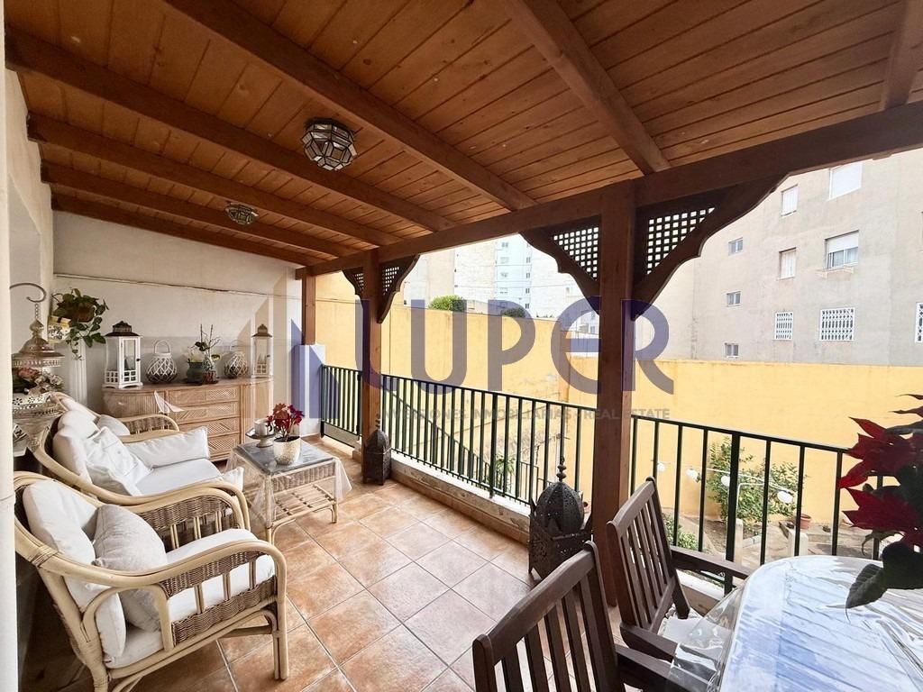 Terrassa de Pis en venda en San Vicente del Raspeig / Sant Vicent del Raspeig amb Terrassa, Traster i Balcó